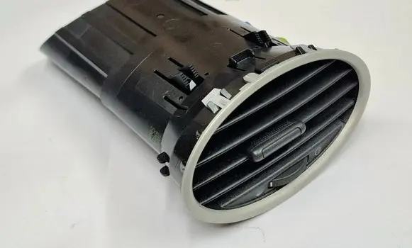 Ford Focus Dashboard side air vent grill/cover trim M51A014L21AD M51A014L21BC