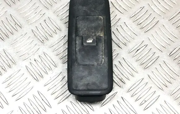 Citroen C8 Electric window control switch 13569 PA6GF30