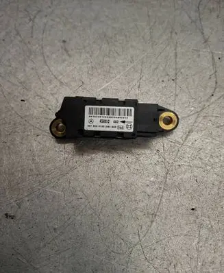 Mercedes-Benz E W211 Airbag deployment crash/impact sensor 0018209126 45802002