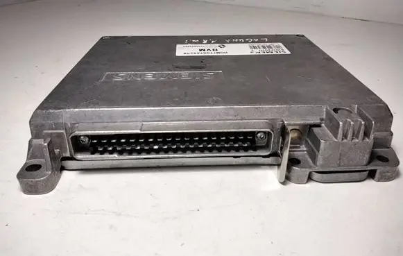 Renault Laguna I Engine control unit/module 7700745988 S101720111 7700864284