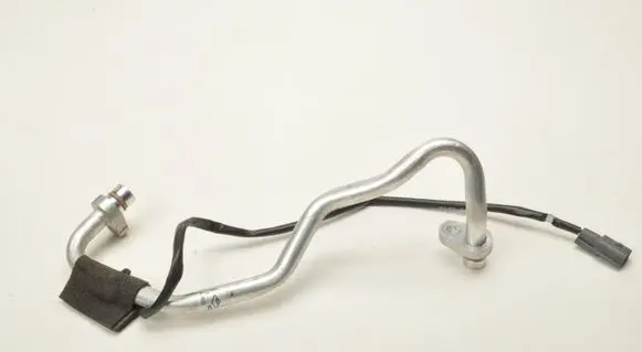Renault Megane E-Tech Air conditioning (A/C) pipe/hose 924425MZ3A