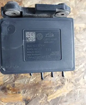 Volkswagen Golf Sportsvan ABS Pump 3Q0907379K 3Q0614517K