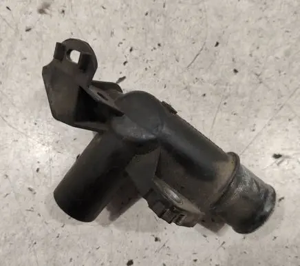 Peugeot 308 Engine coolant pipe/hose 9684589080