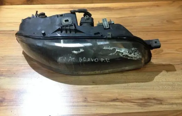 Fiat Bravo - Brava Headlight/headlamp 88201558dx
