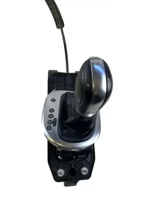 Volkswagen Touran I Gear shifter/selector 1T1713025AK