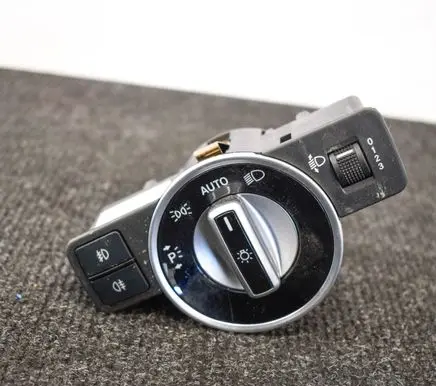 Mercedes-Benz GLA W156 Light switch A2049053003