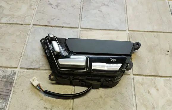 Mercedes-Benz S W221 Seat control switch A2218708458 3359050300