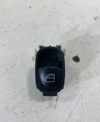 Mercedes-Benz C W203 Electric window control switch A2098203510 501958 0701033Q01