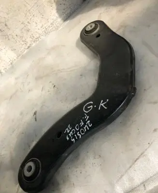Ford Focus Rear upper control arm/wishbone J2235810066f