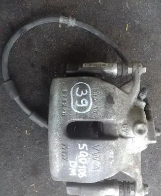 Volkswagen Tiguan Front brake caliper