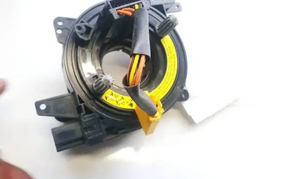 Volvo V40 Airbag slip ring squib (SRS ring) 31343218