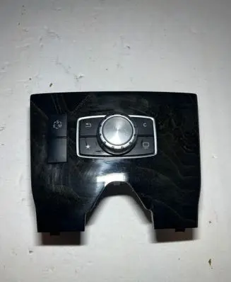 Mercedes-Benz CLS C218 X218 Other center console (tunnel) element A2186800808