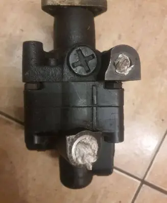 BMW 7 E38 Oil pump 8691955129 0072354 1132567