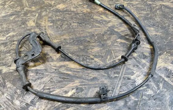 Hyundai i30 ABS brake wheel speed sensor 59810A6300