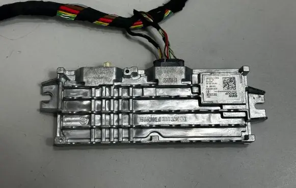 BMW iX Video control module 5B33838 5B4B442