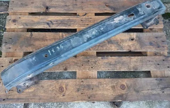 Front bumper cross member