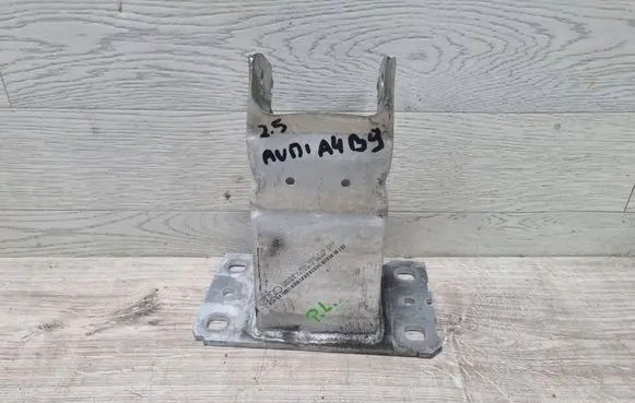 Audi A4 S4 B9 8W Front bumper shock/impact absorber 8W6807133