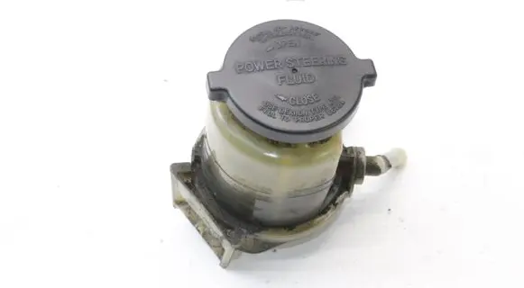 Lexus RX 330 - 350 - 400H Power steering fluid tank/reservoir 