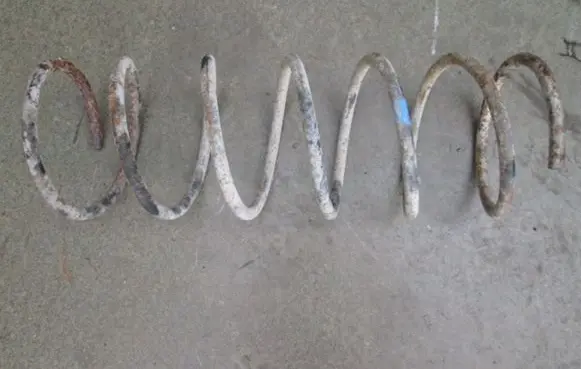 Mercedes-Benz C W205 Front coil spring