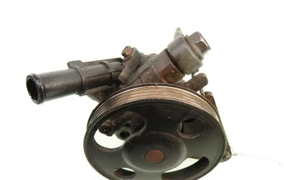 Mazda 323 Power steering pump