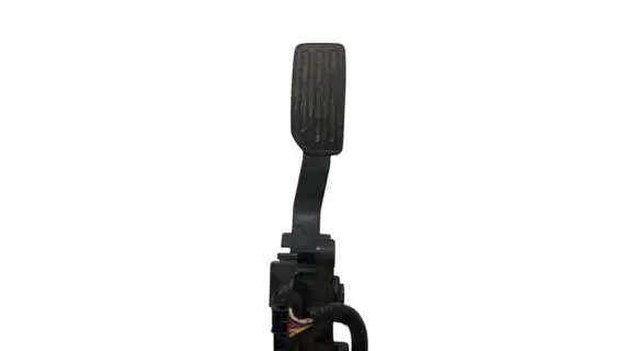 Nissan Juke I F15 Accelerator throttle pedal 180021KM0B 00555 35910A