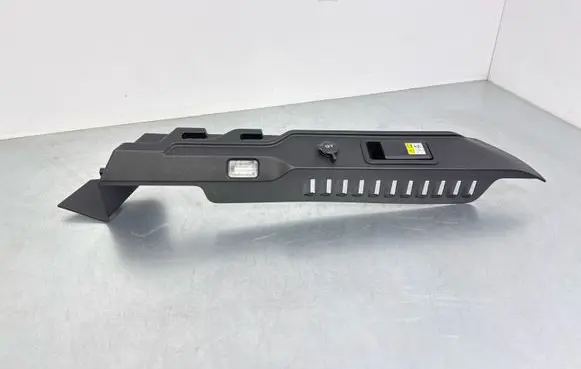 Jaguar F-Pace (D)pillar trim (top) HK8331012AC