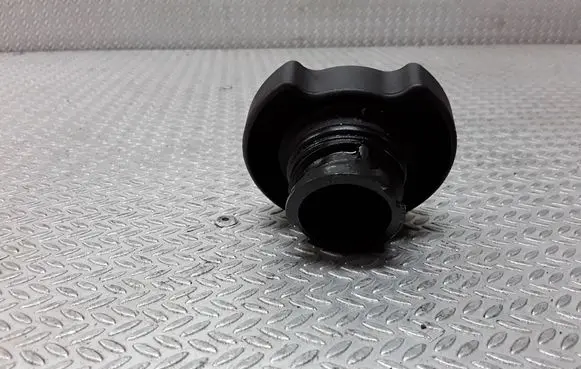Ford Transit Oil filler cap 