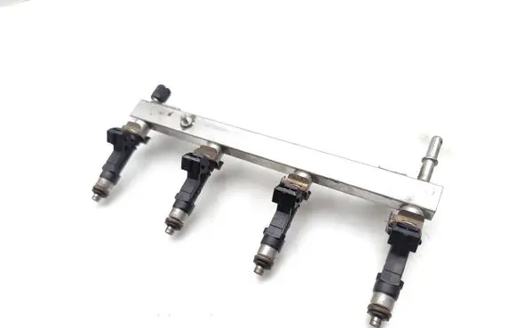 Opel Astra J Fuel injectors set 0280158181 0280151258 55572731