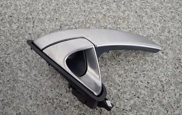 Nissan Primera Front door interior handle 