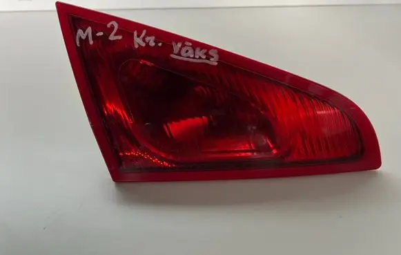 Mitsubishi Colt Tailgate rear/tail lights MN105623
