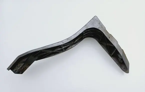 Audi A4 S4 B6 8E 8H Front bumper mounting bracket 8E0821137B