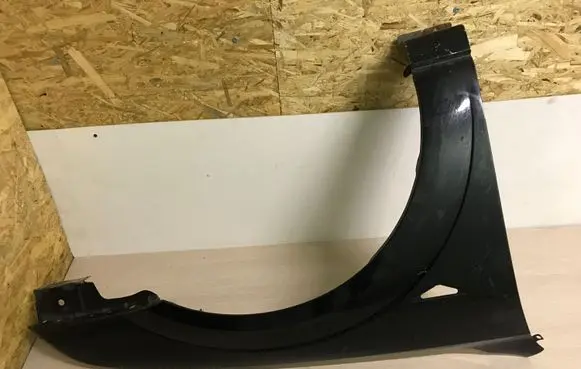 Ford Mondeo Mk III Fender