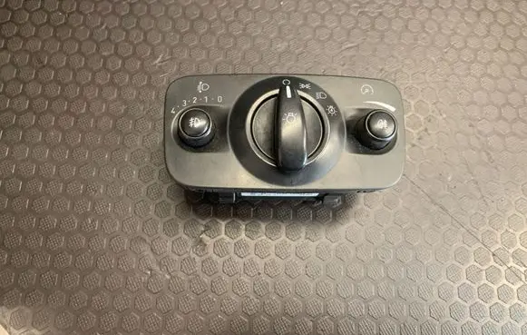 Ford Galaxy Light switch 04066445 6G9T13A024CF