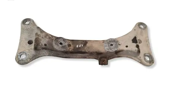 BMW 1 E81 E87 Gearbox mounting bracket 6760301