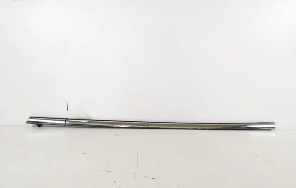 Ford Fiesta Front door glass trim molding