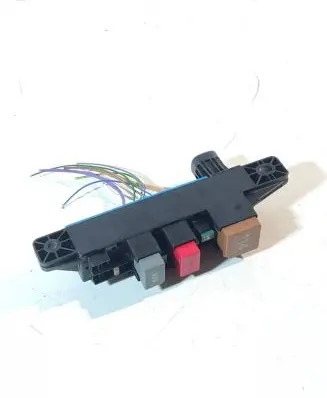 Peugeot 308 Fuse box set 9830004880 20211117 18023781
