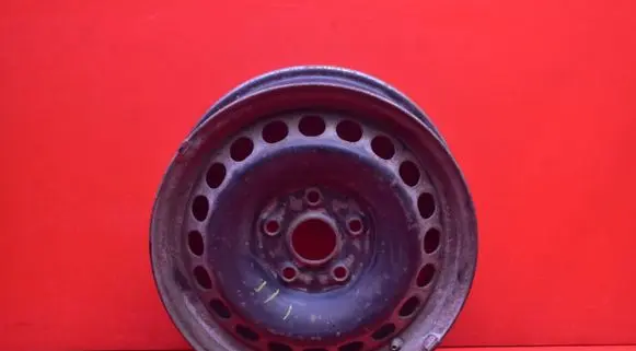 Skoda Octavia Mk2 (1Z) R18 forged rim 8D0601027