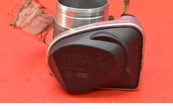 Seat Altea XL Throttle body valve 06A133062AT