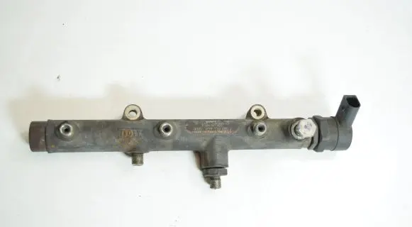 Audi A6 S6 C6 4F Fuel main line pipe 059130090J