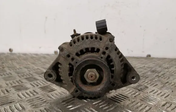 Toyota RAV 4 (XA10) Generator/alternator 2706074730