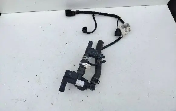 Porsche Cayenne (92A) Other engine bay part 7P5819824 7P5971757A 25072014