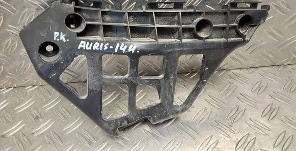 Toyota Auris E180 Front bumper mounting bracket 5253602040