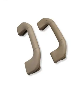 Mercedes-Benz C W204 Front interior roof grab handle A204100051