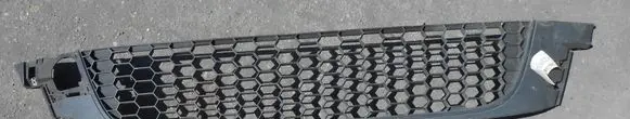 Volkswagen Scirocco Front bumper lower grill 1K8853677