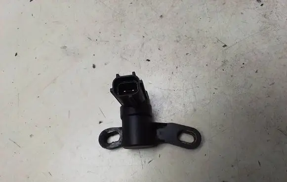 Mazda 6 Crankshaft position sensor 3M6G6C315BA