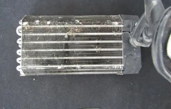 BMW 7 E38 A/C cooling radiator (condenser)