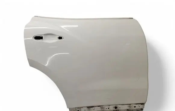 Maserati Levante Rear door