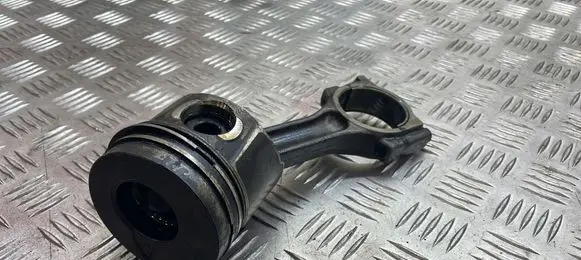 Renault Trafic II (X83) Piston with connecting rod
