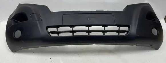 Nissan NV400 Front bumper 620225863R