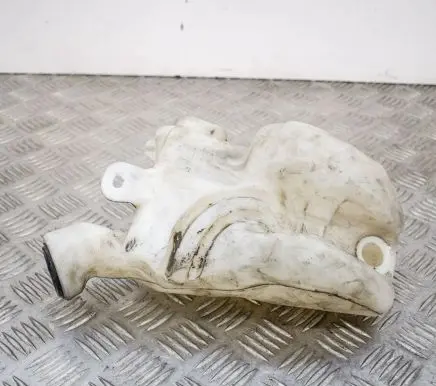 Peugeot 2008 I Windshield washer fluid reservoir/tank 968398868000